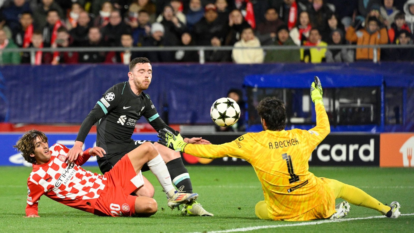 Discover safe and legal ways to watch football online. Explore streaming platforms, avoid risks, and enjoy real-time stats for the ultimate viewing experience.