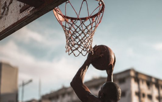 Best Channels for Watching Basketball on TV (A Closer Look)